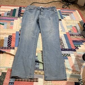 Fashion Nova Light Blue Women's Straight Jeans